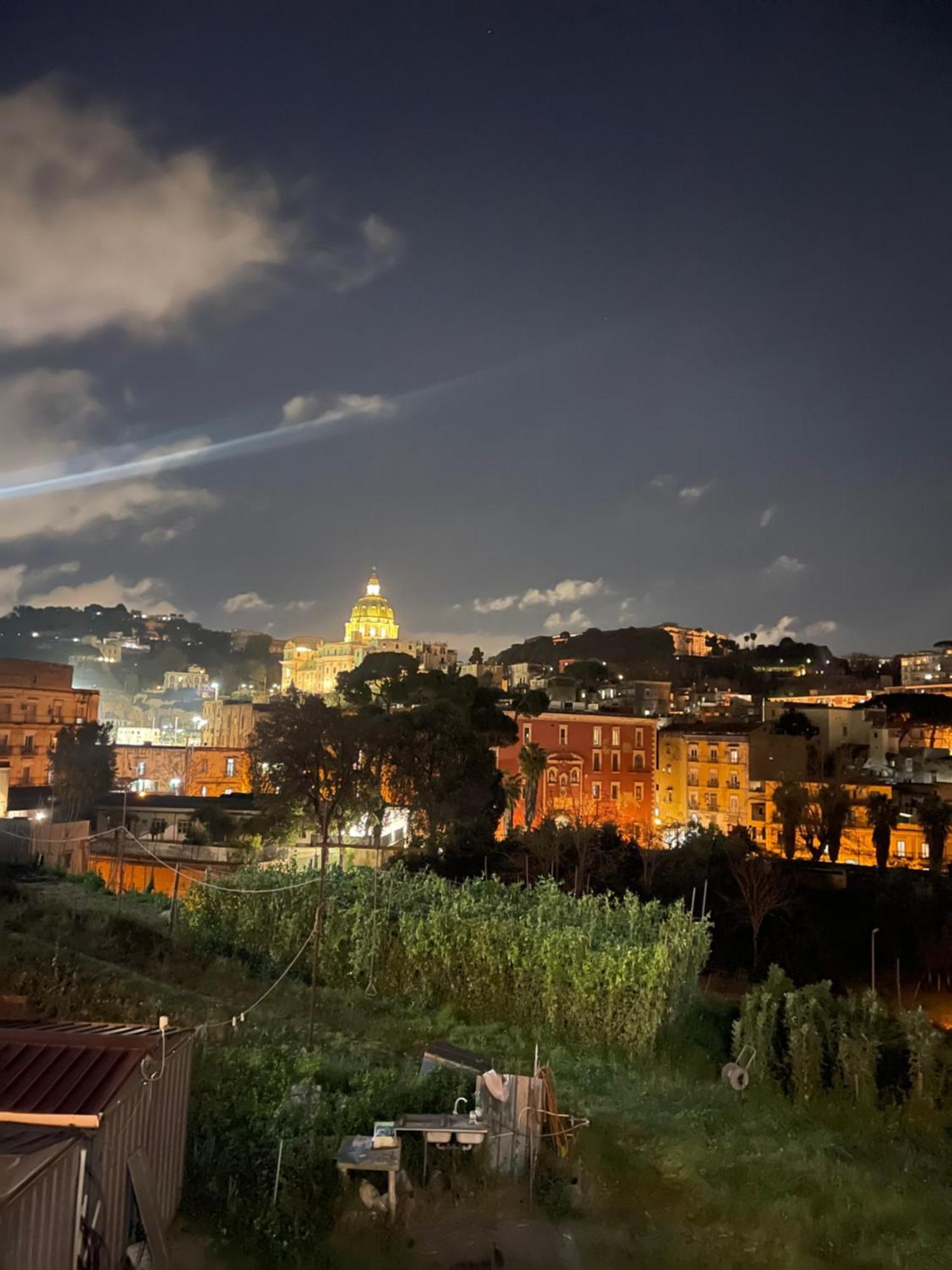 Sole E Luna Napoli